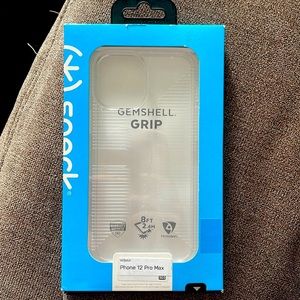 iPhone 12pro max clear grip case
